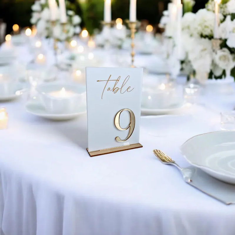 Wedding Table Numbers for Cere - đánh giá và giá Table Number Gold